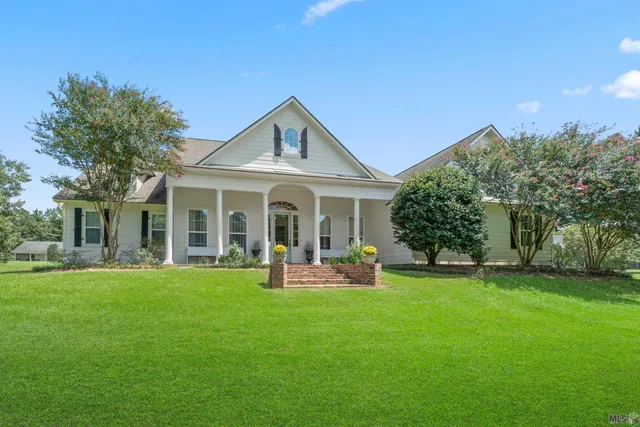 $899,000 | 7953 Pipes Lane, Ethel, LA 70730