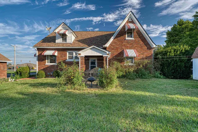 $229,900 | 603 East Park Street, Fort Branch, IN 47648