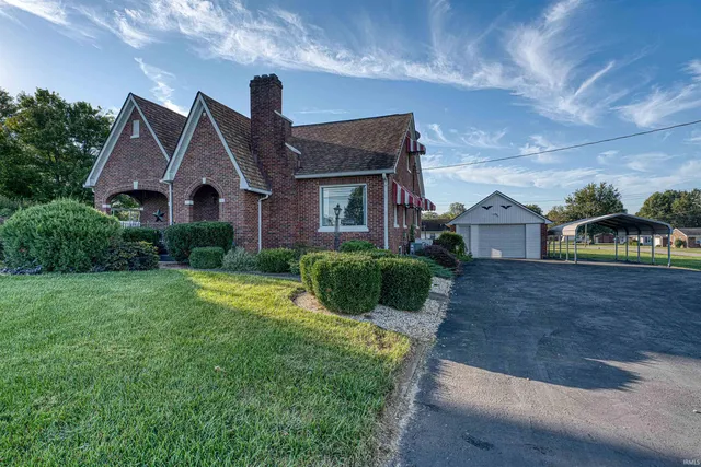 $229,900 | 603 East Park Street, Fort Branch, IN 47648