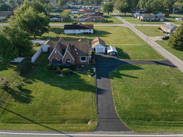 $229,900 | 603 East Park Street, Fort Branch, IN 47648