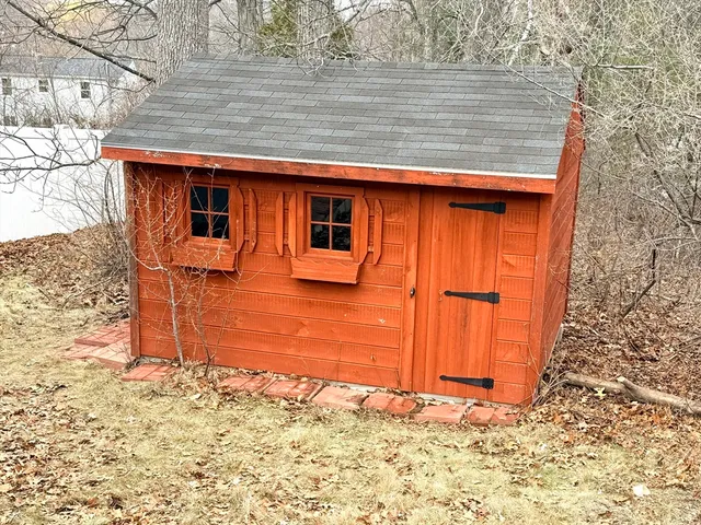 $250,000 | 11 Timrod Drive, Worcester, MA 01603