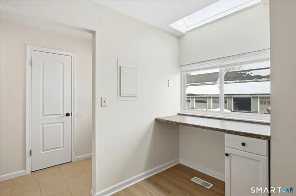 $2,200 | 83 Hilltop Drive, Unit 83, Simsbury, CT 06089