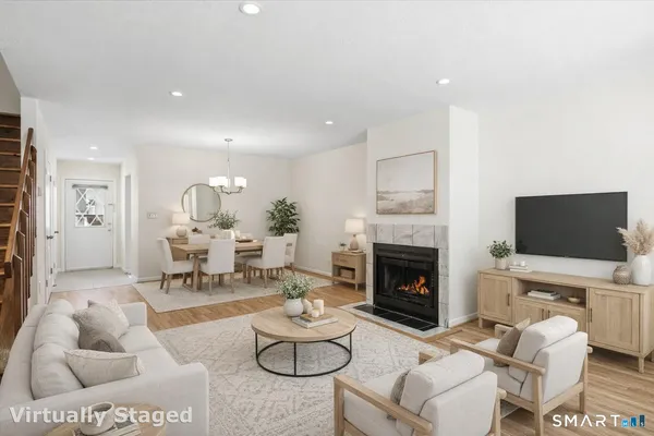 $2,200 | 83 Hilltop Drive, Unit 83, Simsbury, CT 06089