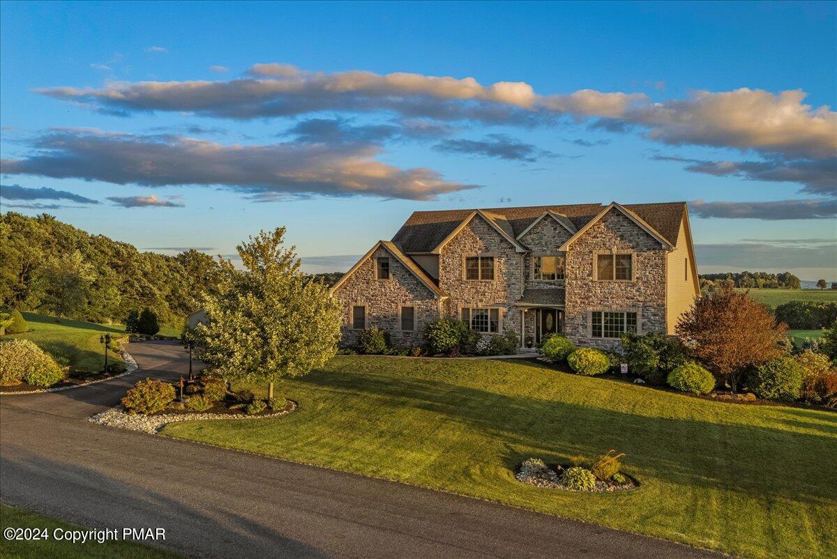 3209 Crest Vue Circle Danielsville, PA 18038 - Photo 4 of 95 004-HomeView_Media-3209_Crestvue_Cir-#4
