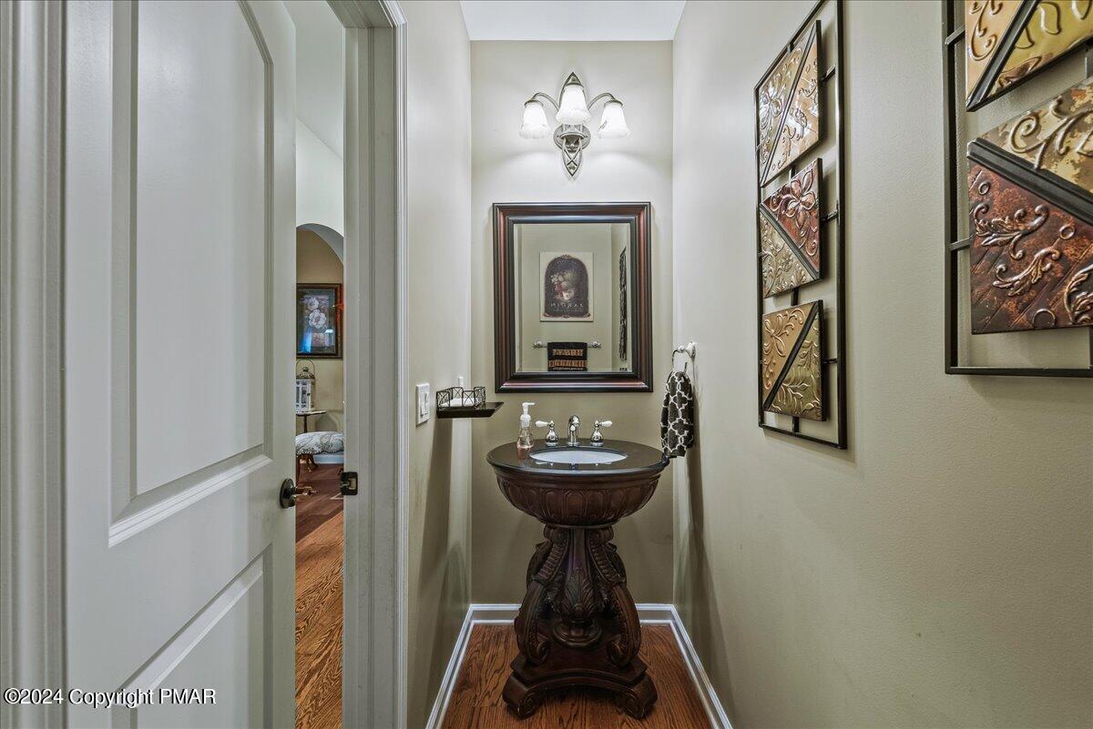 3209 Crest Vue Circle Danielsville, PA 18038 - Photo 44 of 95 a bathroom with a sink and a mirror
