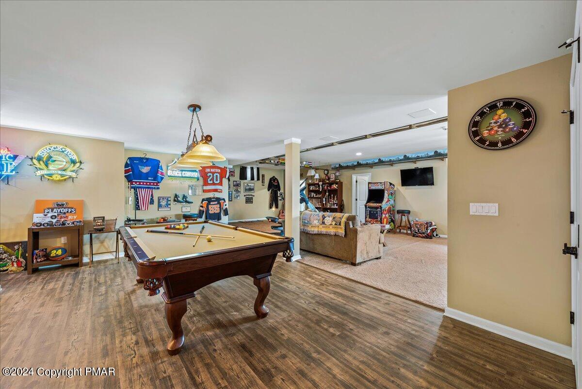 3209 Crest Vue Circle Danielsville, PA 18038 - Photo 77 of 95 a living room with furniture and a table