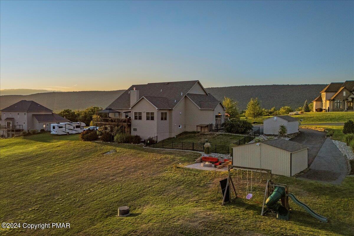 3209 Crest Vue Circle Danielsville, PA 18038 - Photo 8 of 95 006-HomeView_Media-3209_Crestvue_Cir-#6