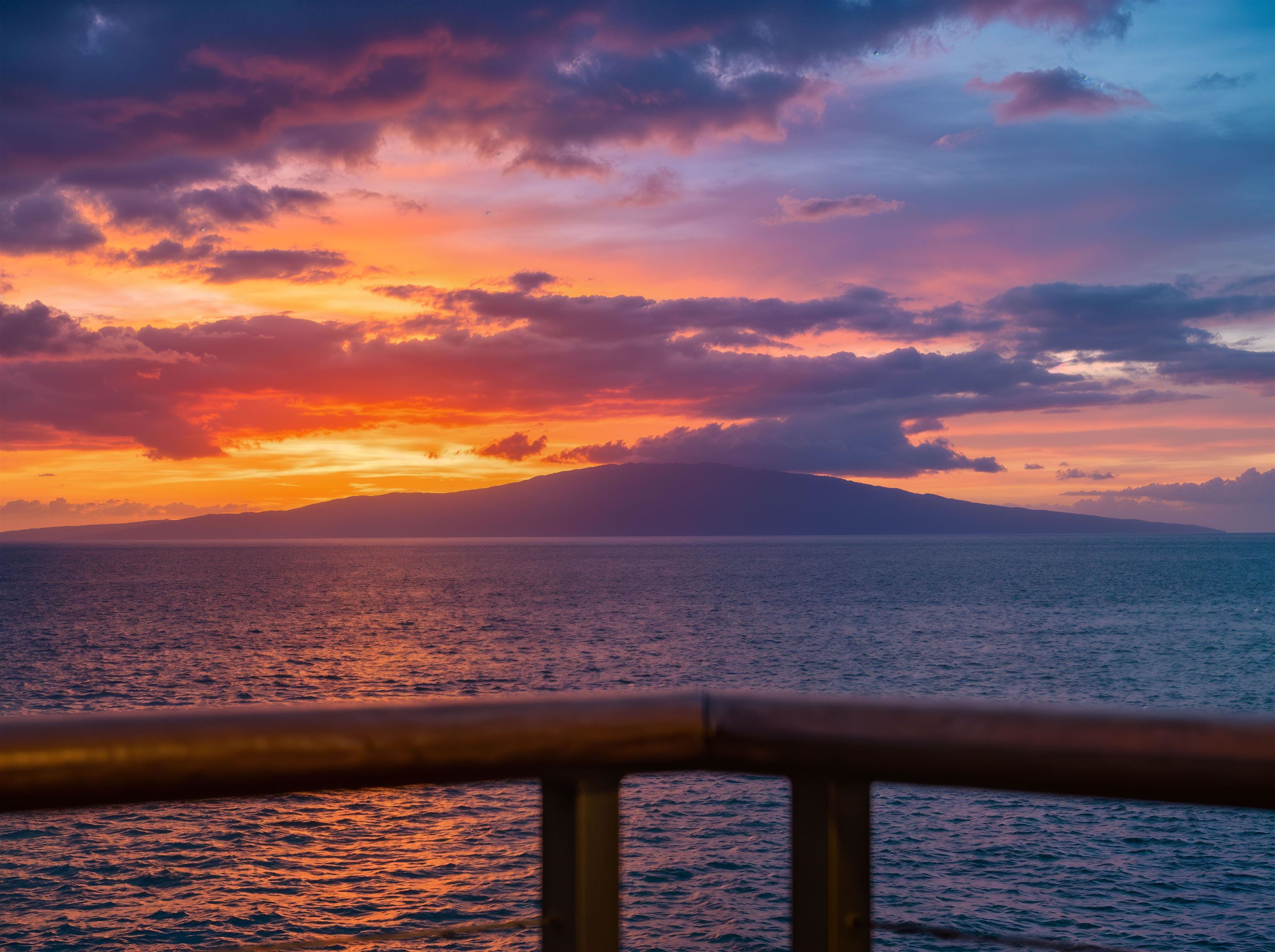 4640-4650 Makena Road Kihei, HI 96753 - Photo 45 of 48 a view of roof with sunset