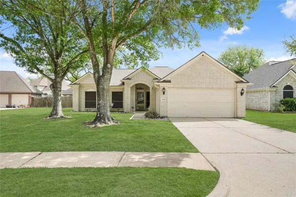 $297,500 | 8134 Blue Jay Street, Baytown, TX 77523