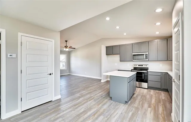 $299,900 | 28553 Shallow Waters Road, Wright City, MO 63390