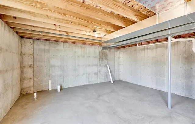 $299,900 | 28553 Shallow Waters Road, Wright City, MO 63390