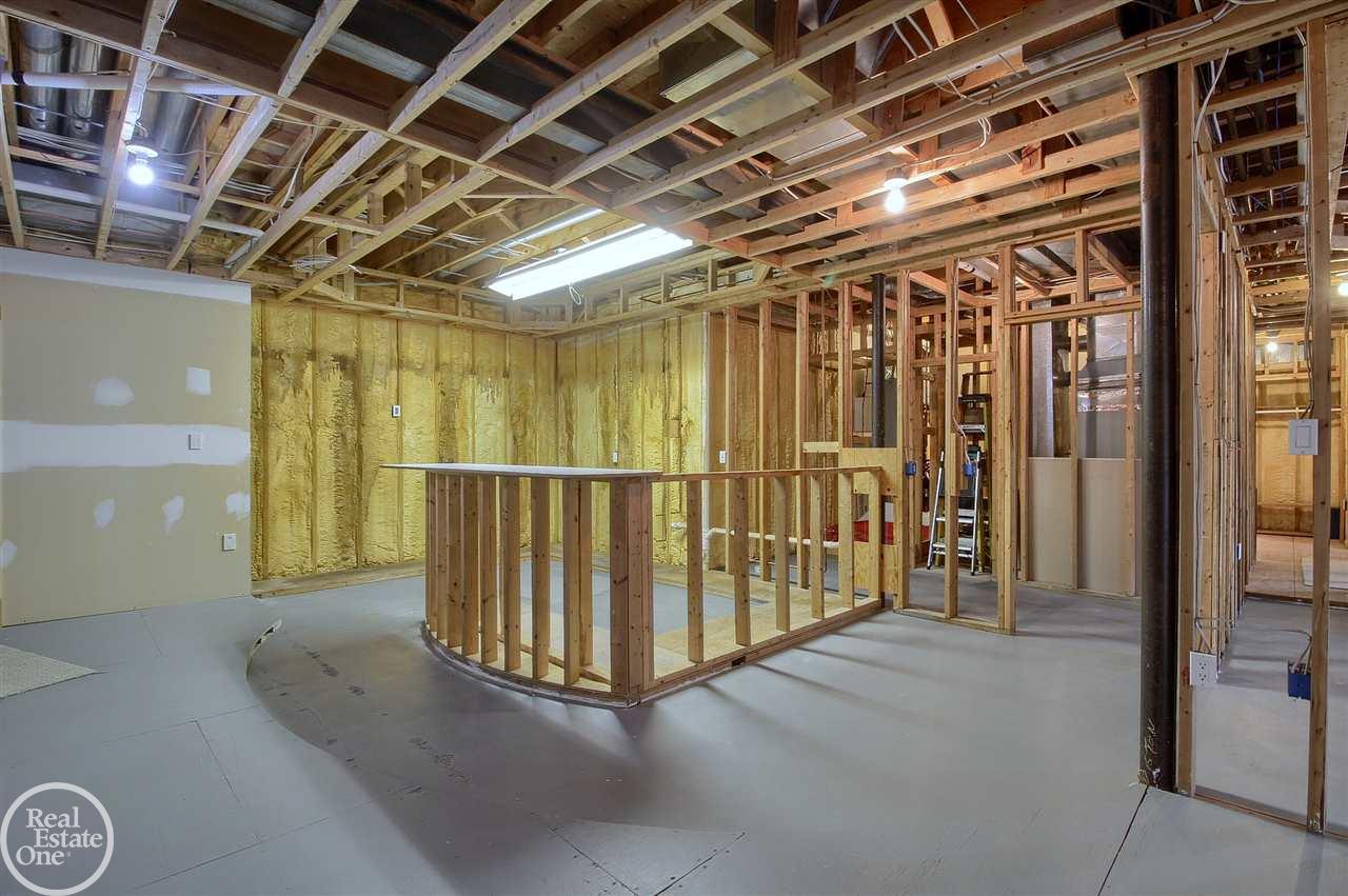 311 Townsend Road Leonard, MI 48367 - Photo 78 of 91