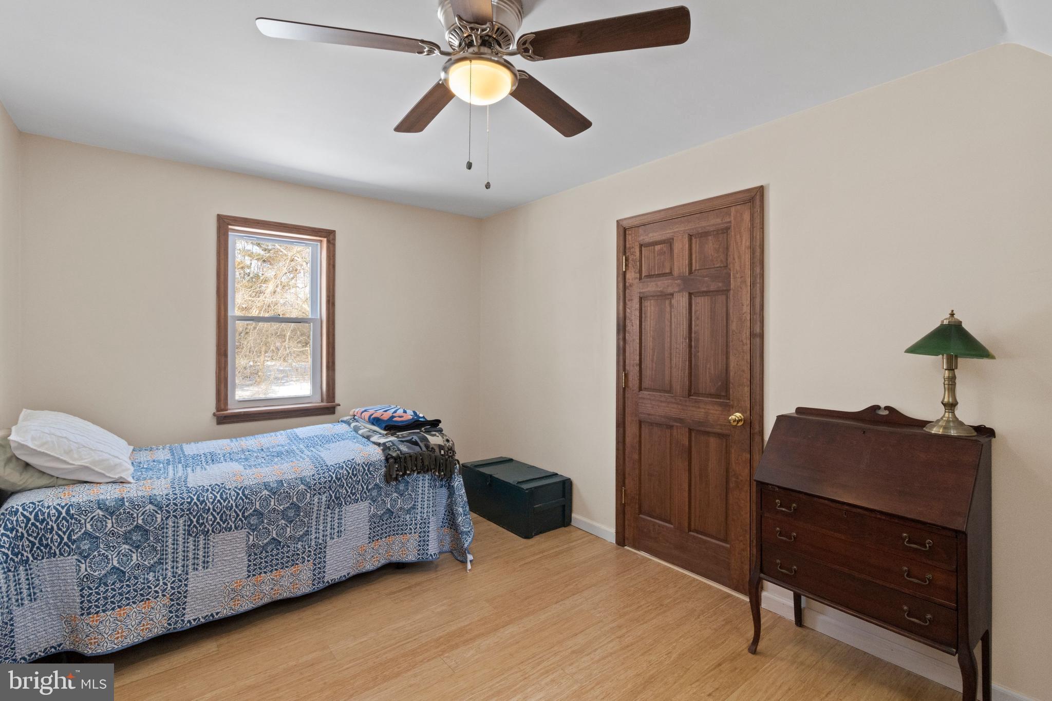 4590 New Hope Road New Hope, PA 18938 - Photo 40 of 47 Adjoining study/guest area between the two areas