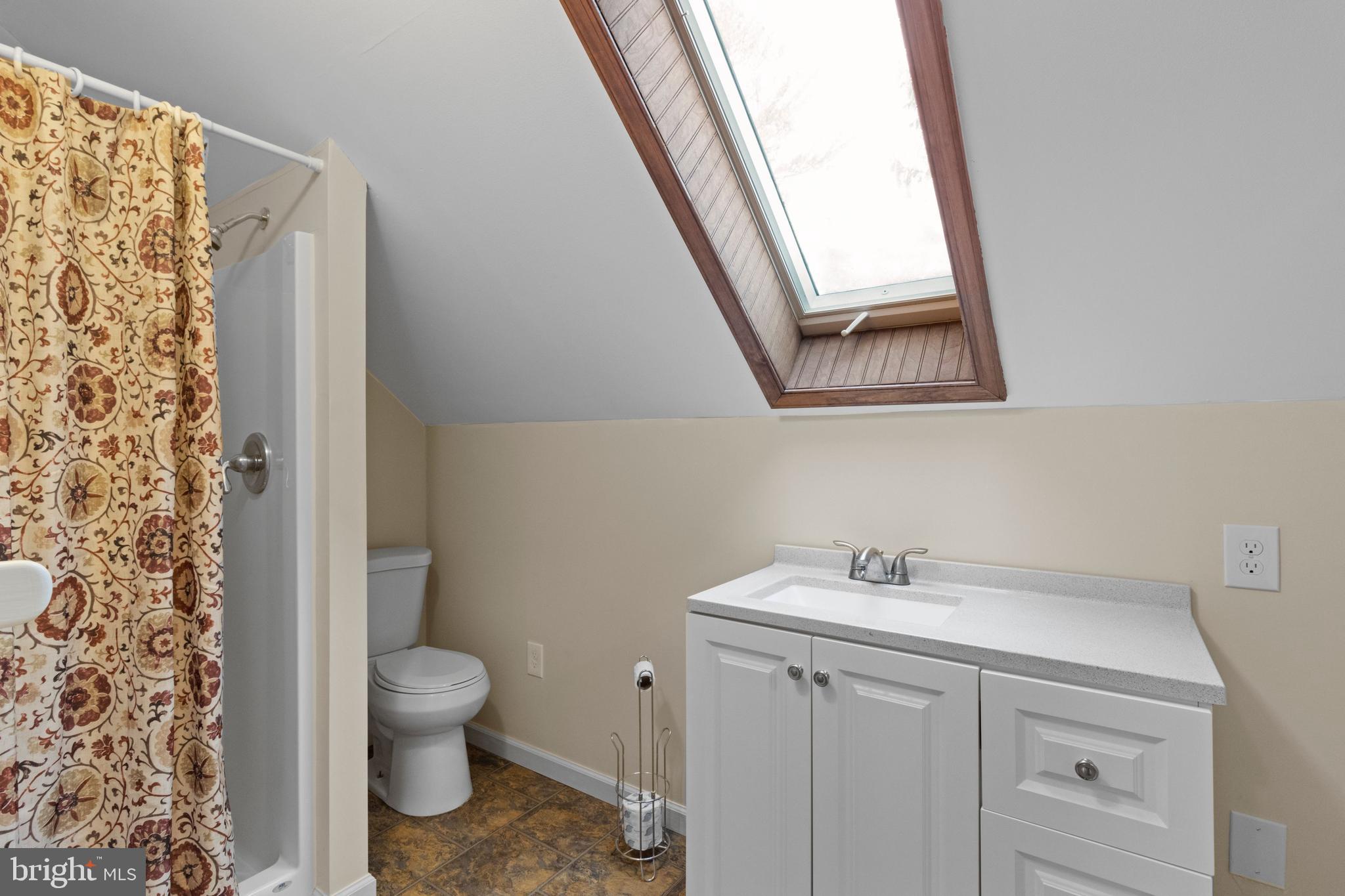 4590 New Hope Road New Hope, PA 18938 - Photo 42 of 47 Second floor full bath in addition