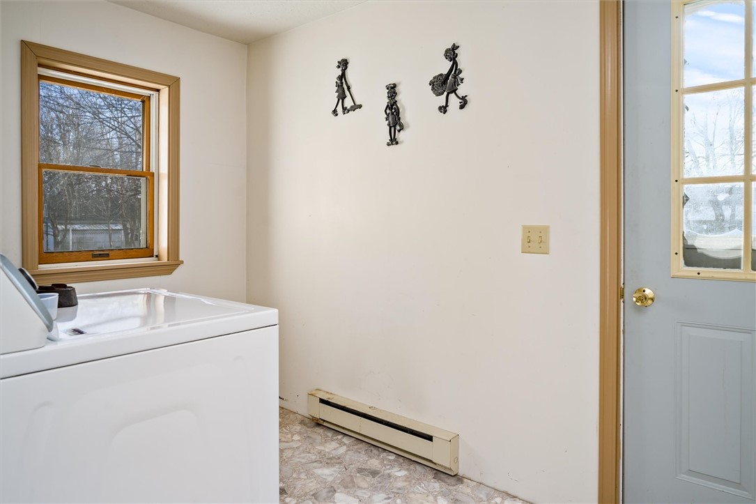 136 Hook Road Farmington, NY 14425 - Photo 20 of 50