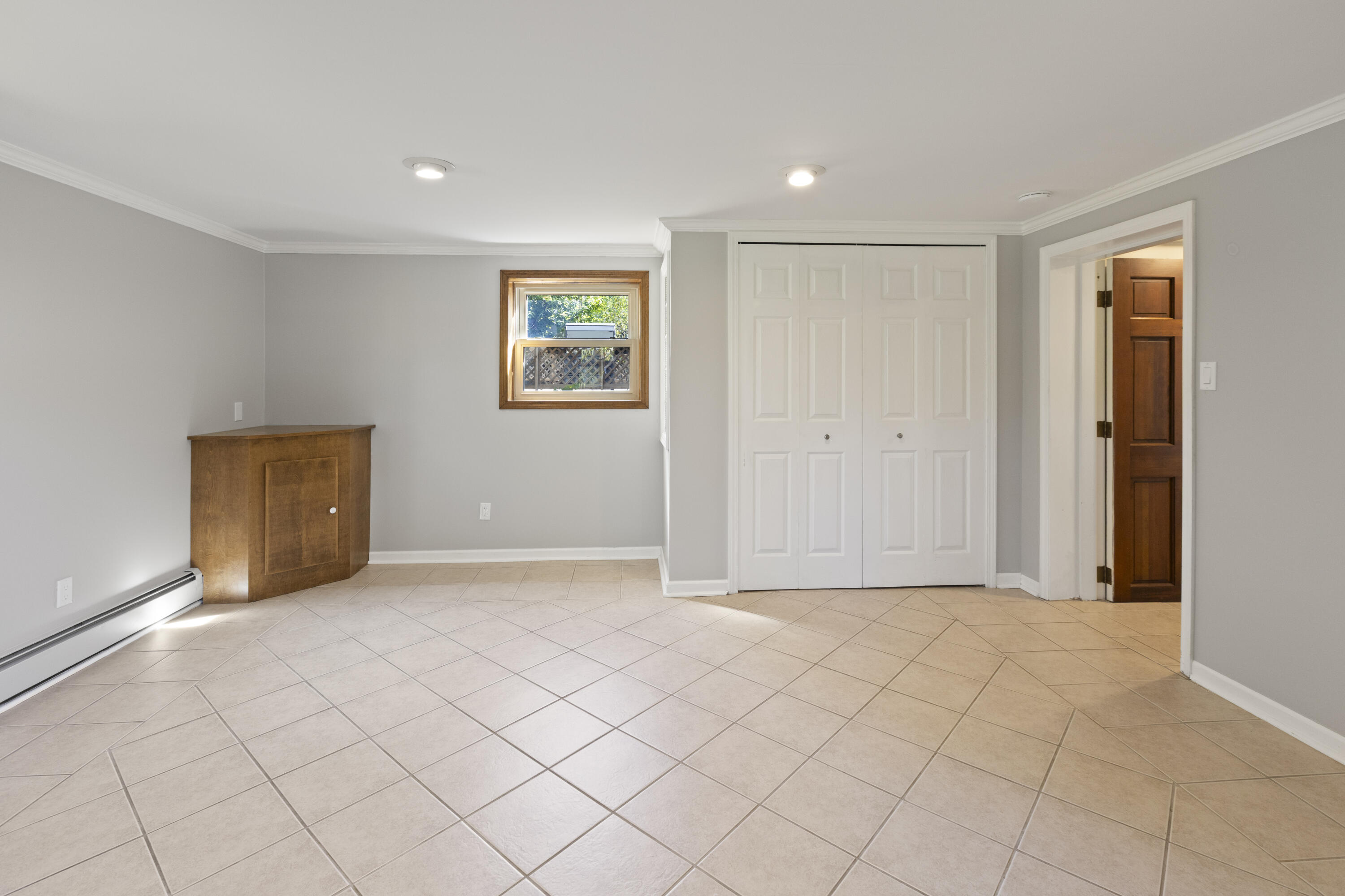 22642 Carter Road Trenton, MI 48183 - Photo 18 of 47 3H7A6638