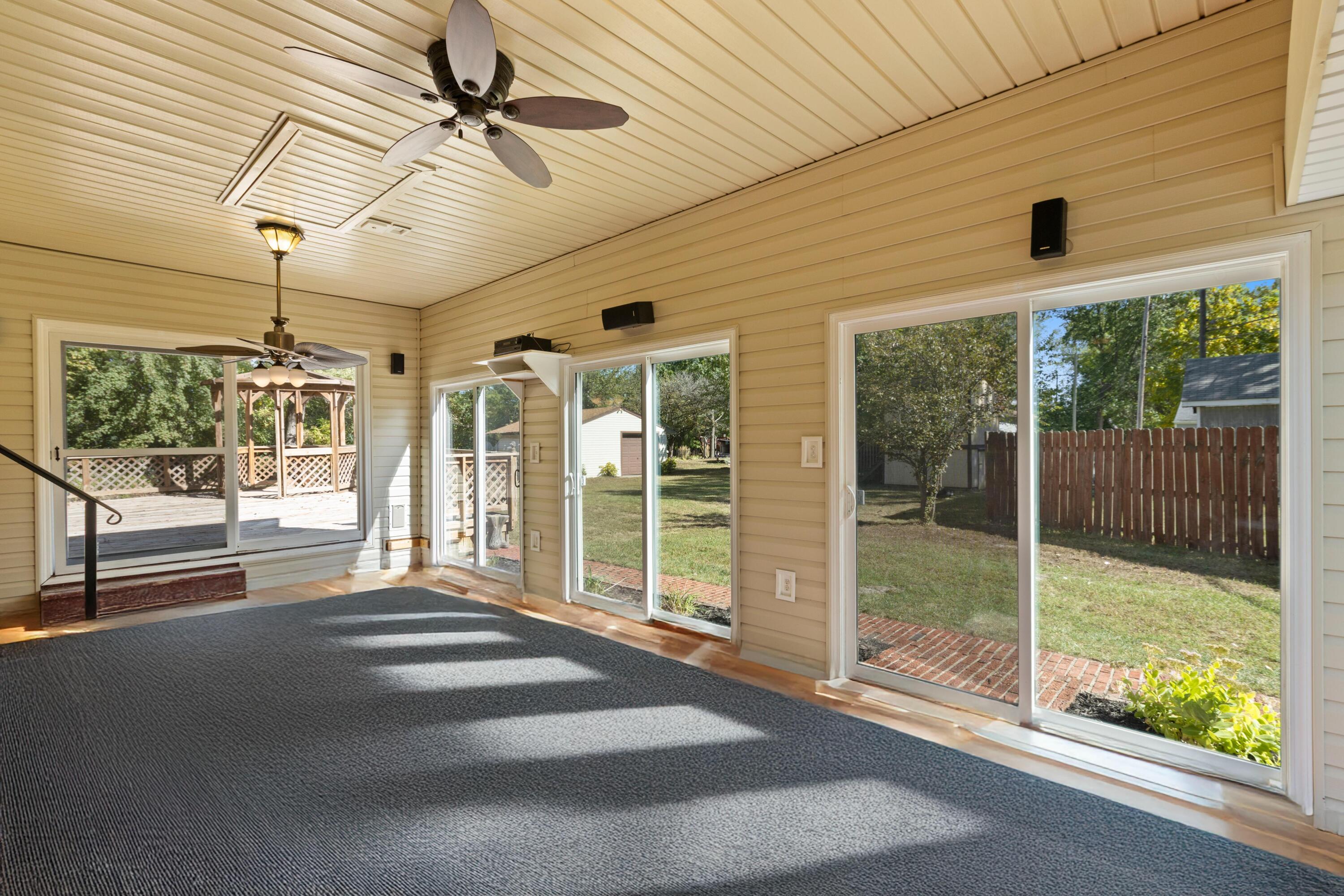 22642 Carter Road Trenton, MI 48183 - Photo 43 of 47 Porch 3 Final_