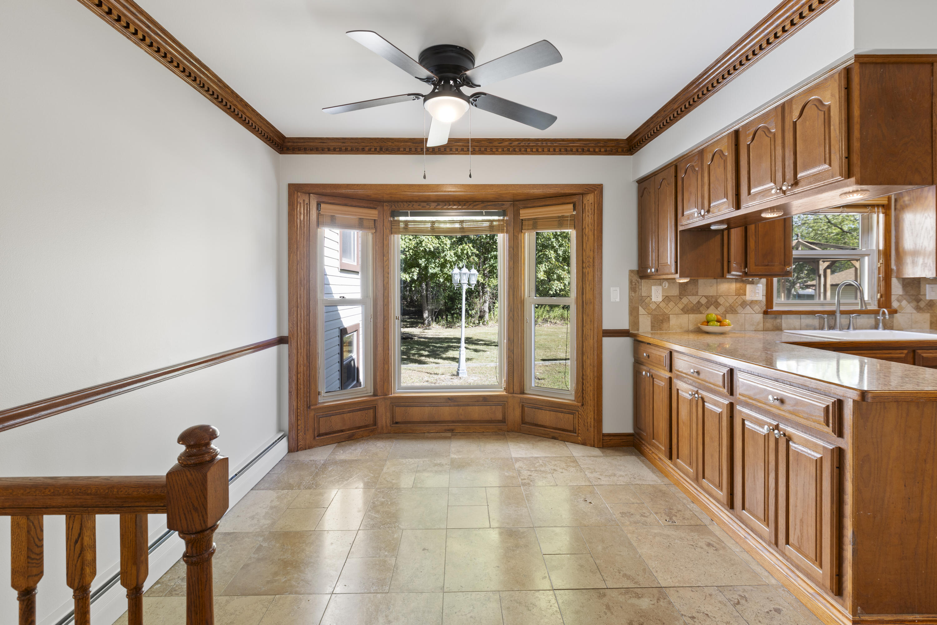 22642 Carter Road Trenton, MI 48183 - Photo 6 of 47 3H7A6528