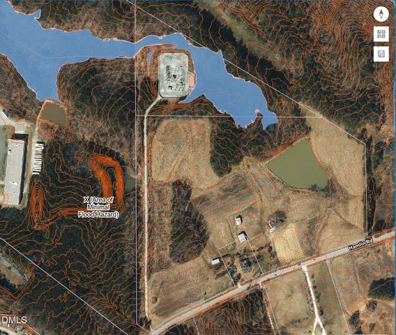 a view of utility room