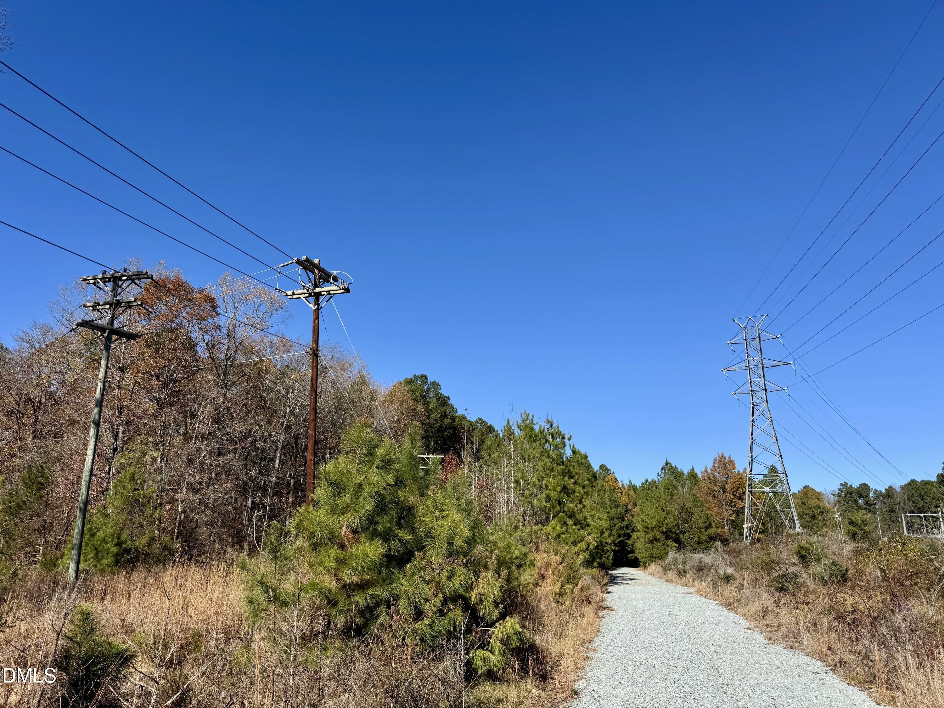 2207 Hamlin Road Durham, NC 27704 - Photo 4 of 21 a view of a city