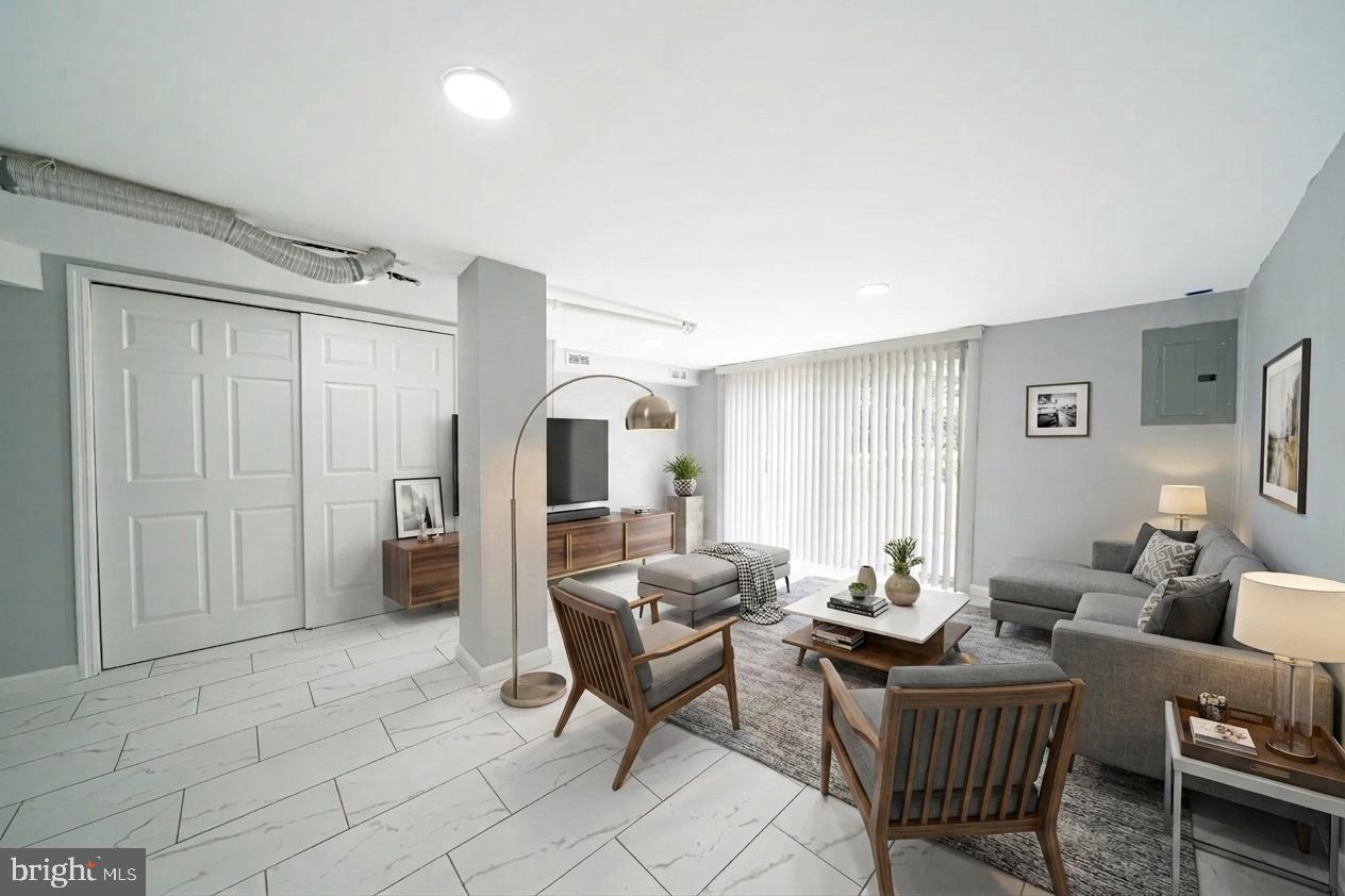 12211 Aster Road Philadelphia, PA 19154 - Photo 15 of 19 Gallery Image 15