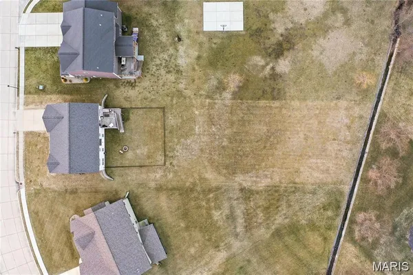 $3,000 | 2617 Lauren Lake Drive, Belleville, IL 62221