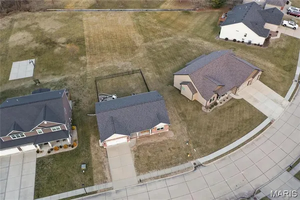 $3,000 | 2617 Lauren Lake Drive, Belleville, IL 62221