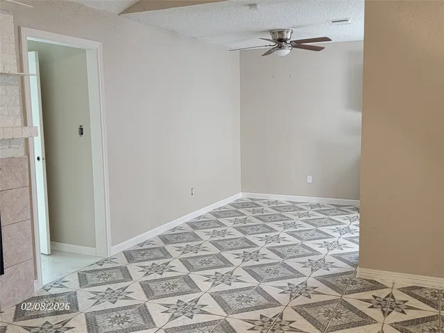 $2,200 | 11654 Woodbuck Trail, Houston, TX 77013