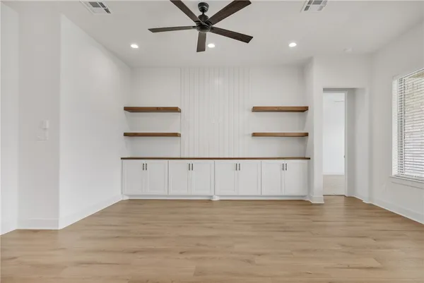 $419,700 | 2901 GOLDBERG Drive, Bryan, TX 77808