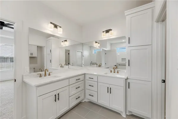 $419,700 | 2901 GOLDBERG Drive, Bryan, TX 77808