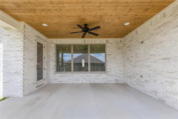 $419,700 | 2901 GOLDBERG Drive, Bryan, TX 77808