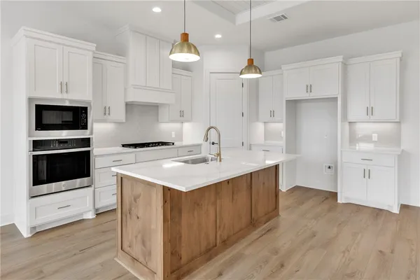 $419,700 | 2901 GOLDBERG Drive, Bryan, TX 77808