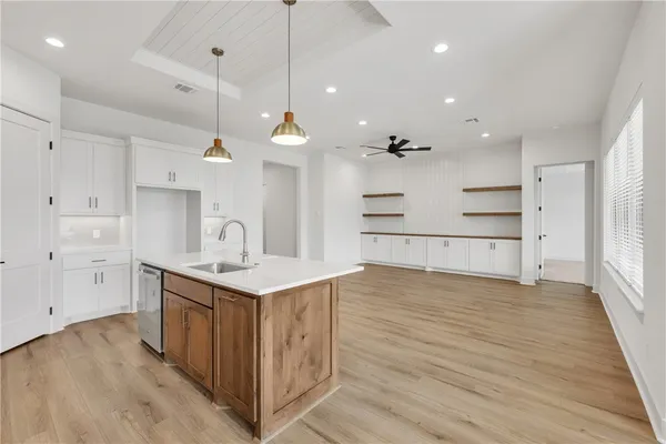 $419,700 | 2901 GOLDBERG Drive, Bryan, TX 77808