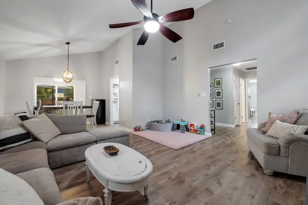 $380,000 | 3211 Thames Drive, Tallahassee, FL 32309