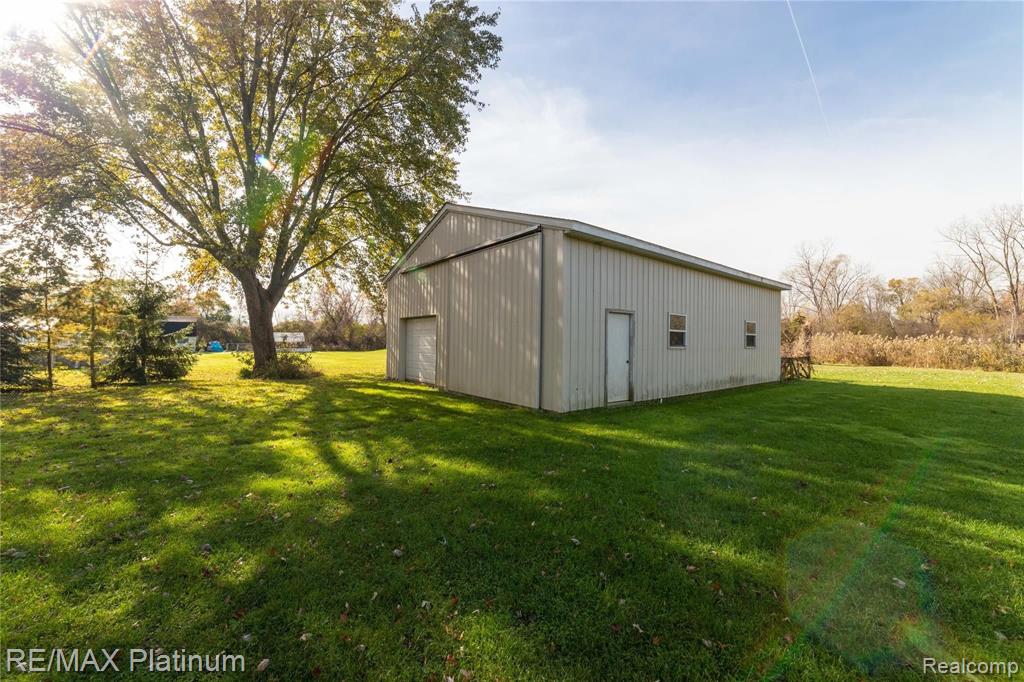18819 Ridge Road Northville, MI 48167 - Photo 66 of 83