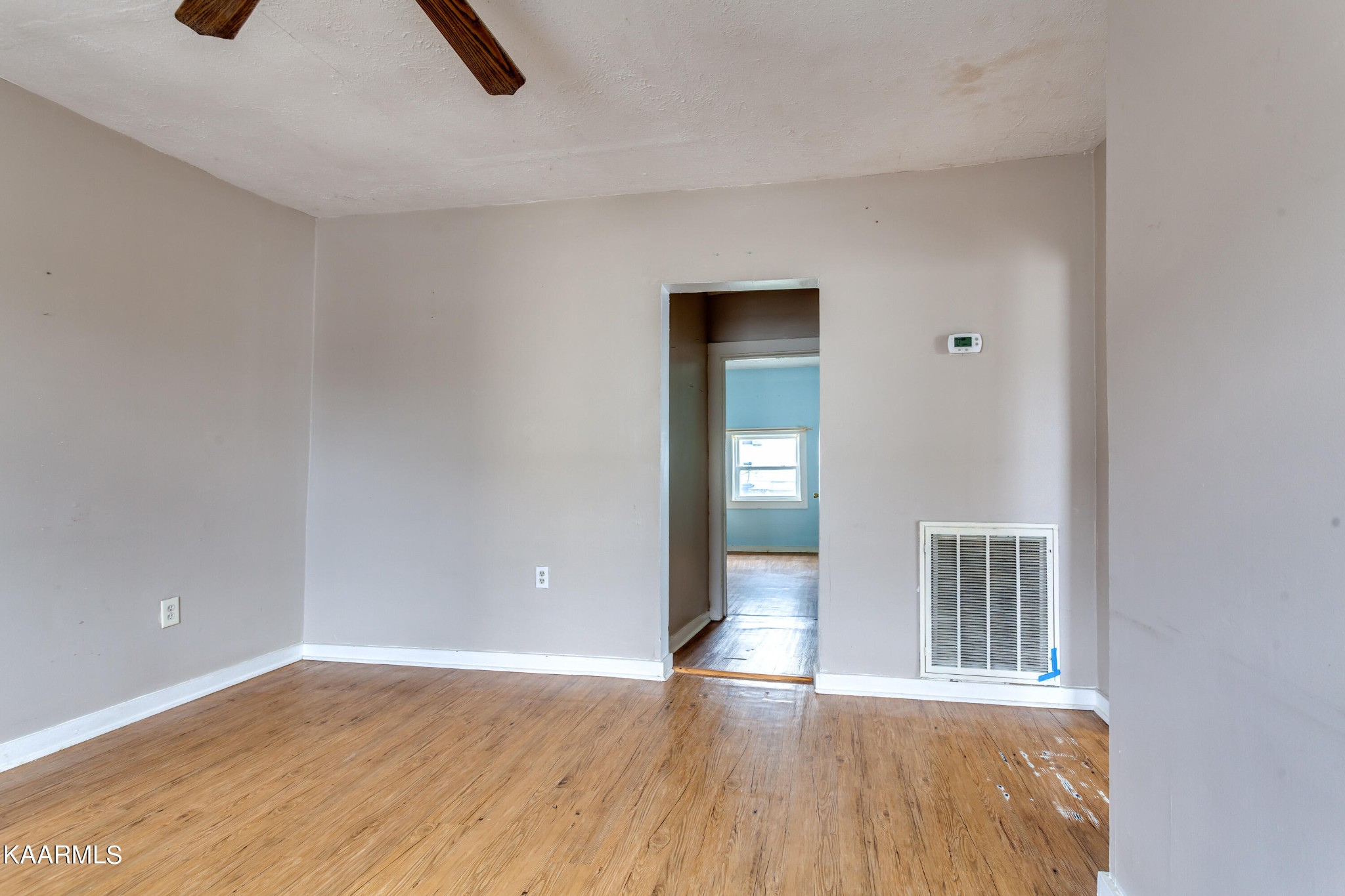 434 Eagle Bend Road Clinton, TN 37716 - Photo 12 of 25 Gallery Image 12