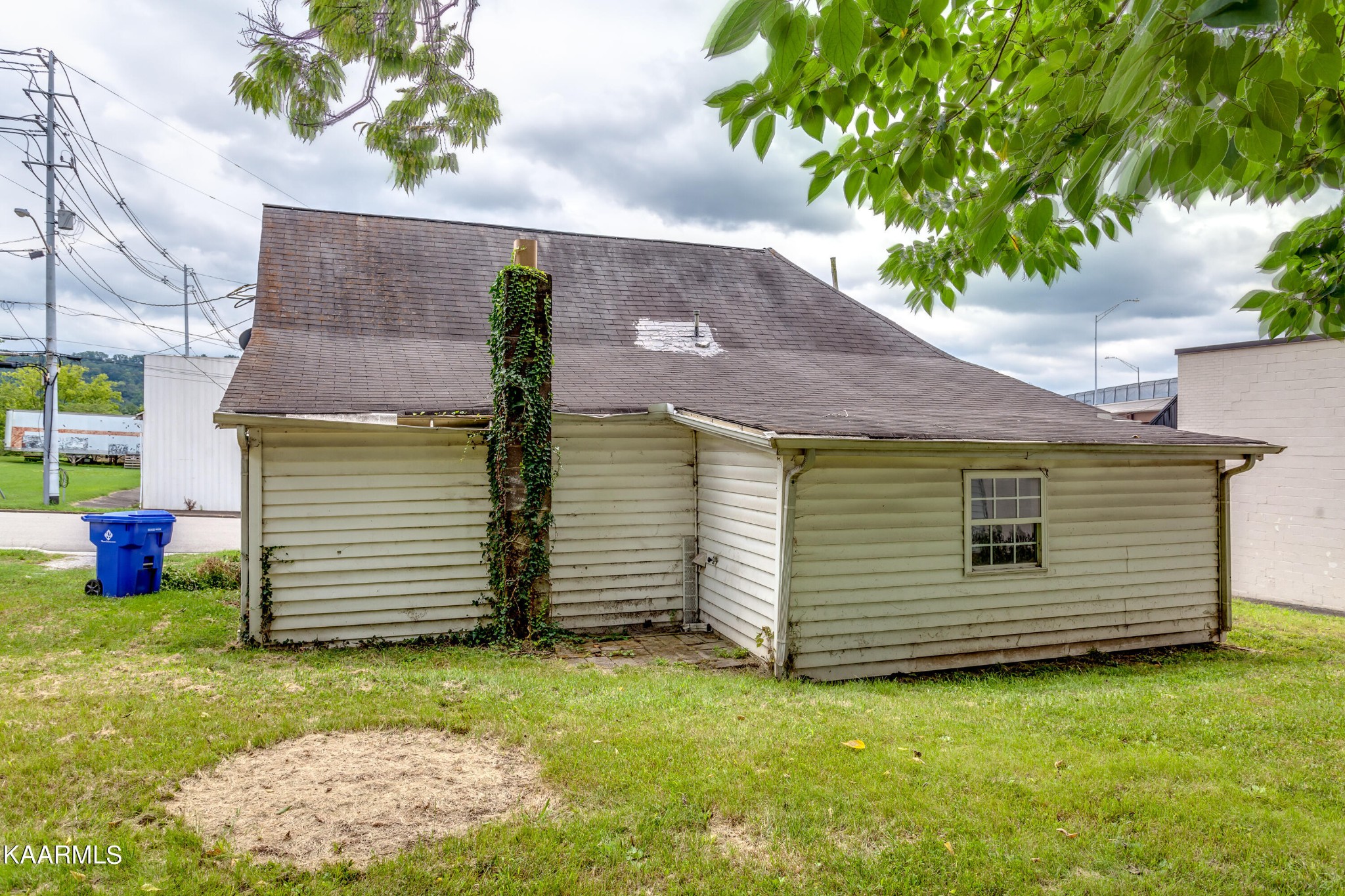 434 Eagle Bend Road Clinton, TN 37716 - Photo 24 of 25 Gallery Image 24