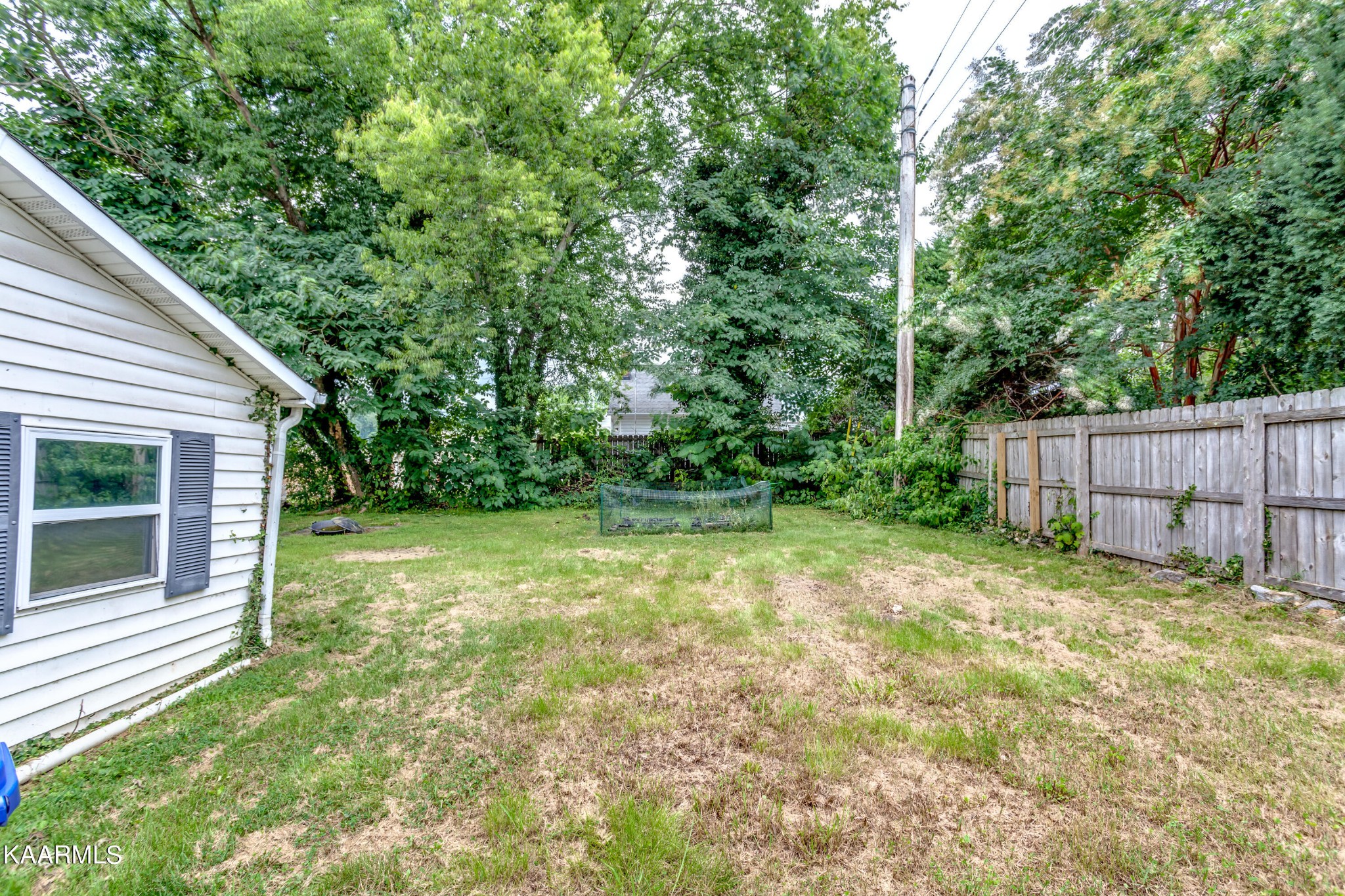 434 Eagle Bend Road Clinton, TN 37716 - Photo 4 of 25 Gallery Image 4