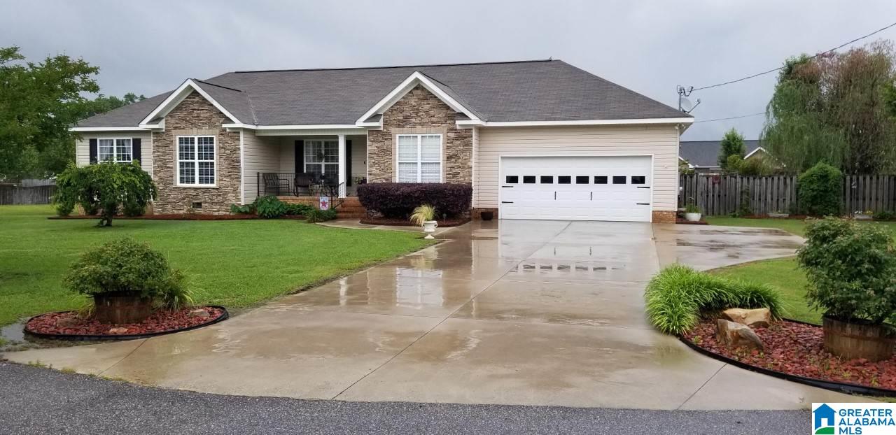 1872 Anthony Drive Gadsden, AL 35907 - Photo 1 of 21