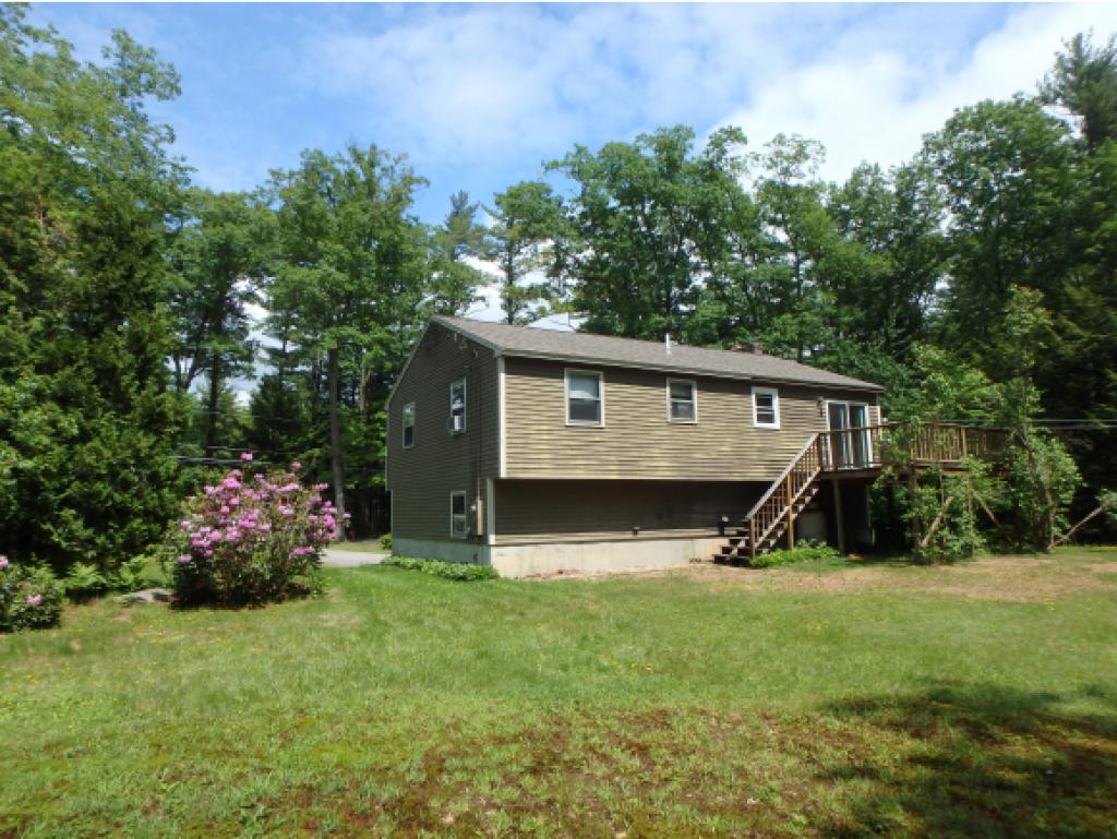 20 Camp Lee Road Epping, NH 03042 - Photo 3 of 14
