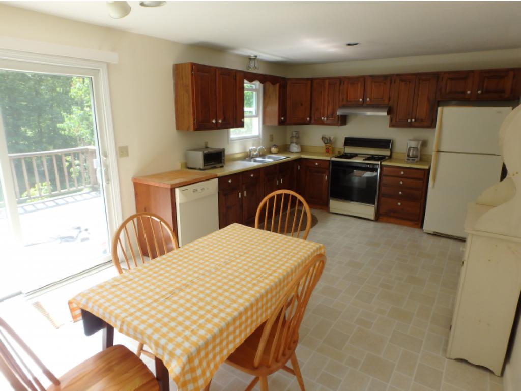 20 Camp Lee Road Epping, NH 03042 - Photo 4 of 14