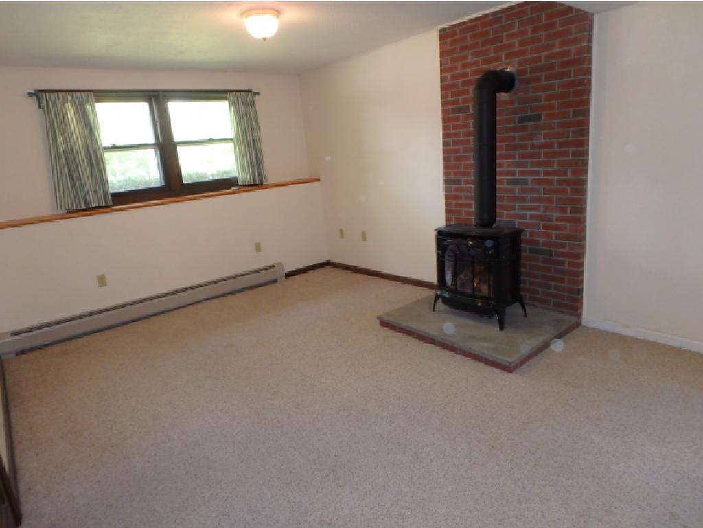 20 Camp Lee Road Epping, NH 03042 - Photo 7 of 14