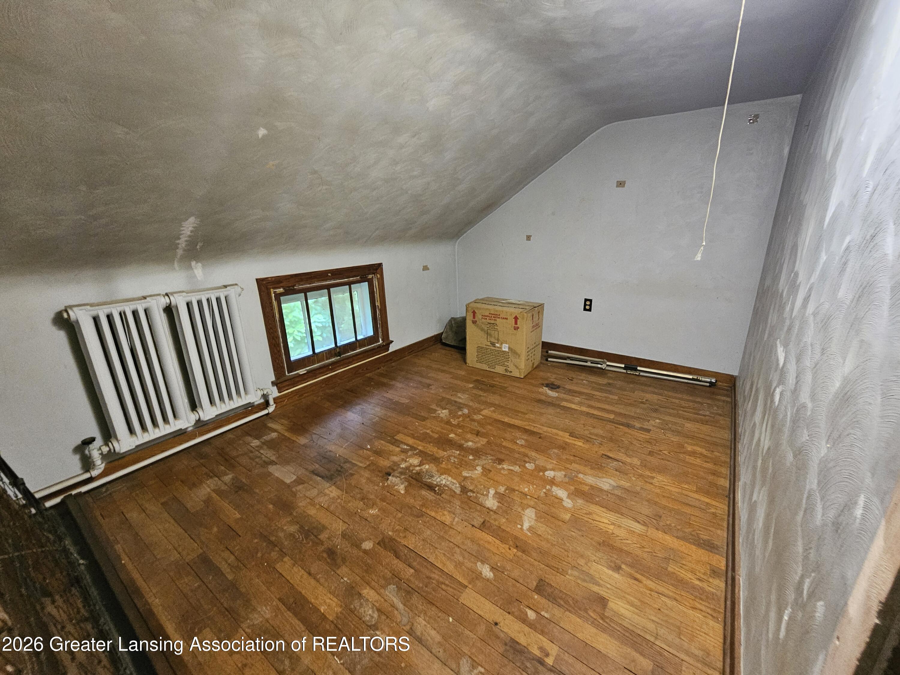 14540 South Wacousta Road Grand Ledge, MI 48837 - Photo 20 of 48 Upstairs den