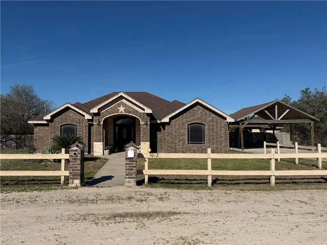 $285,000 | 1002 South Reforma Street, San Diego, TX 78384