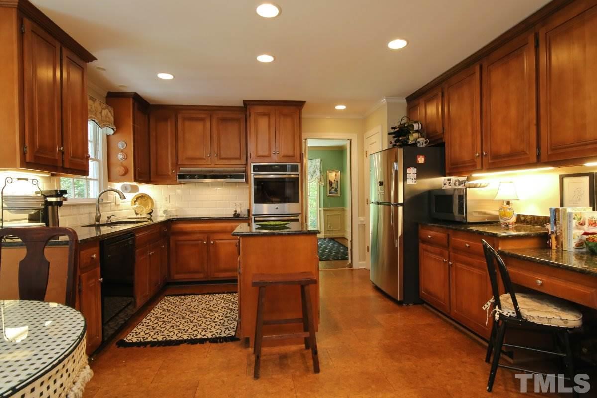 10004 Sycamore Road Raleigh, NC 27613 - Photo 9 of 25