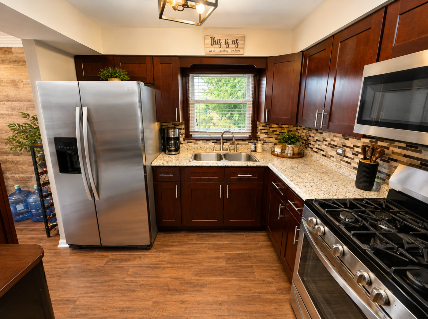 7101 98th Street, Unit 301 Chicago Ridge, IL 60415 - Photo 2 of 11