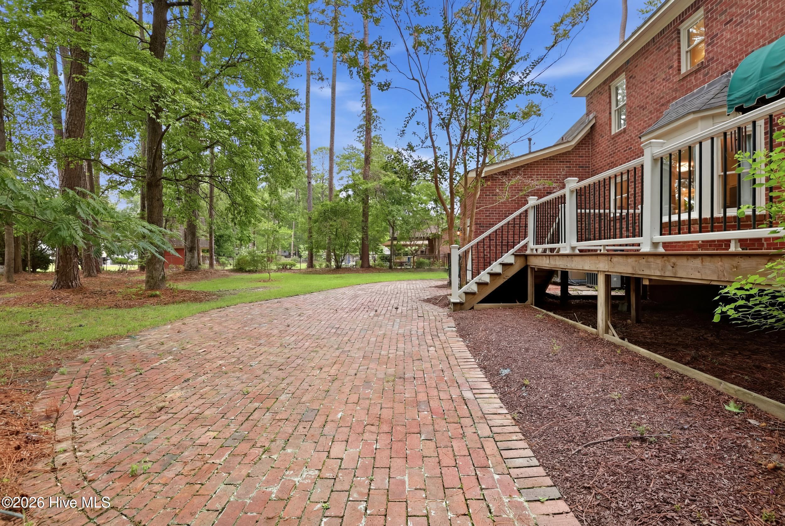 121 South Reed Drive Washington, NC 27889 - Photo 31 of 34