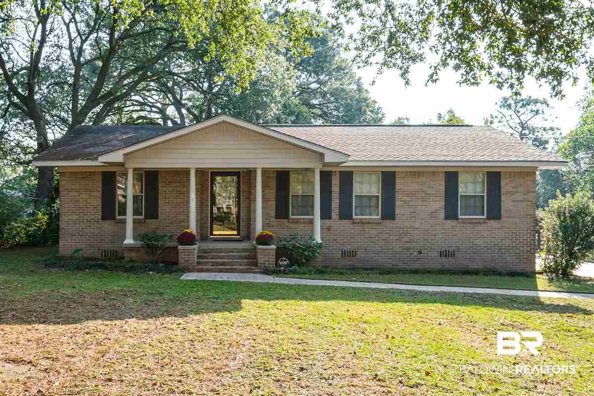 2713 Woodland Road Mobile, AL 36693 - Photo 1 of 23