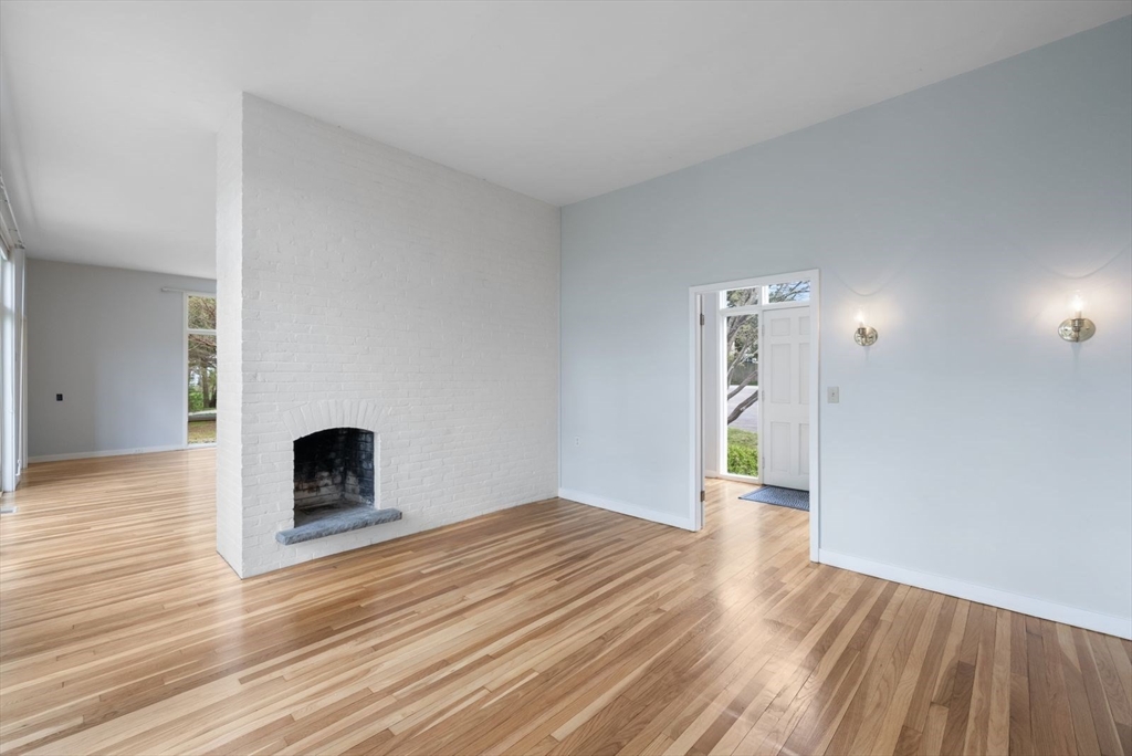 3 Proctor Street Manchester, MA 01944 - Photo 12 of 40