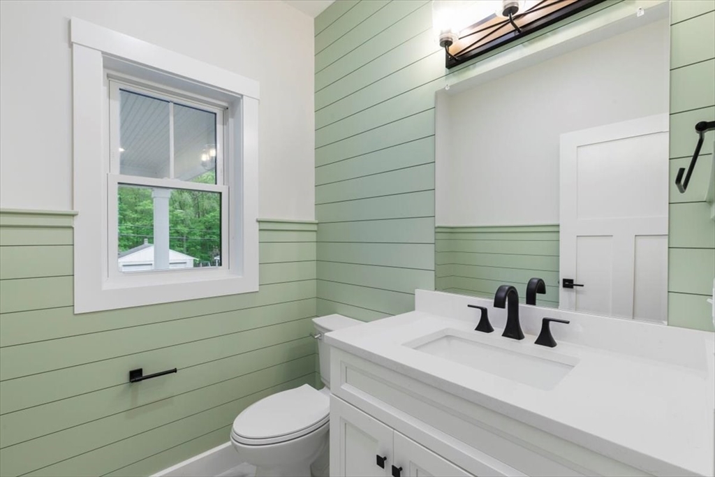 14 Corliss Hill Road Haverhill, MA 01830 - Photo 16 of 42